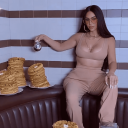 Kim Kardashian 992