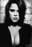 Neve Campbell 14