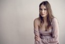 Ana Girardot 4