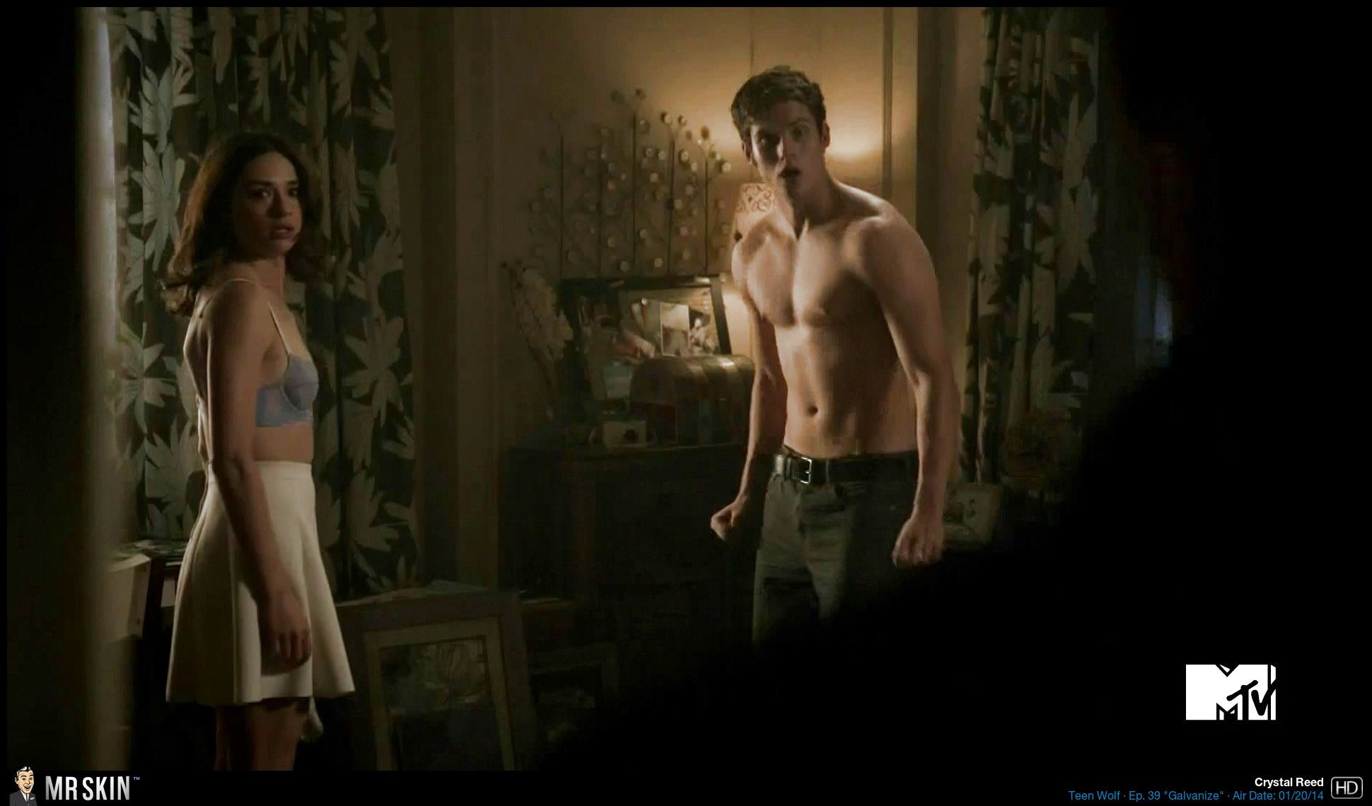 Crystal reed desnuda