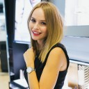 Esmeralda Moya 306