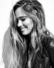 Haley Lu Richardson 4