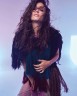 Hande Erçel 35