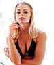 Jaime Pressly 144