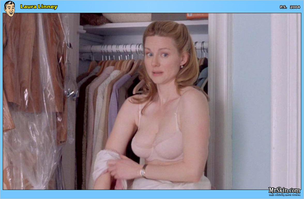 Aquí encontrareis fotos de Laura Linney desnuda, transparencias, posados......