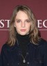 Maya Hawke 2