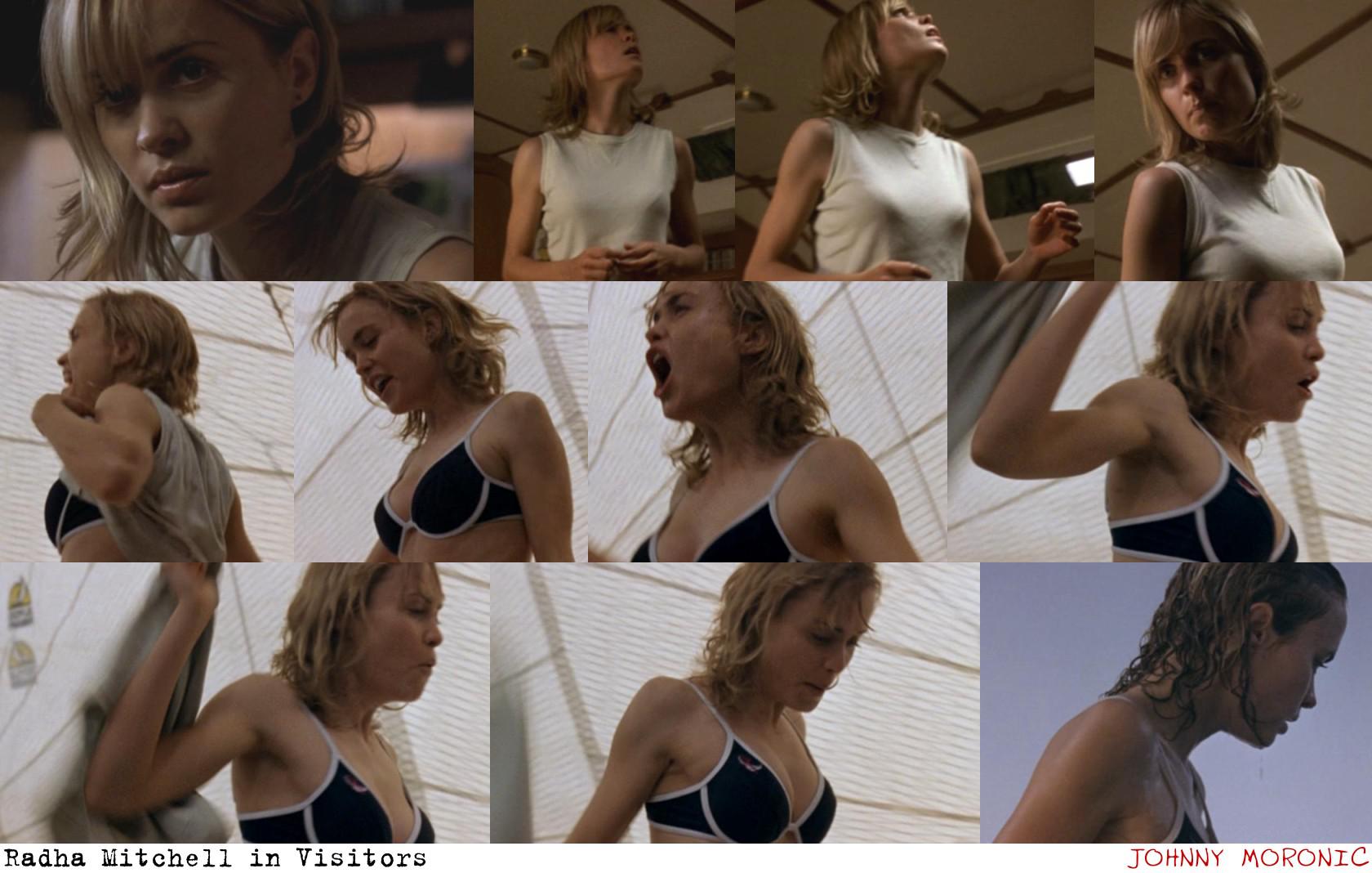 Radha mitchell nackt