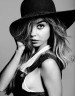 Sarah Hyland 171