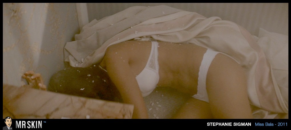 Fotos de Stephanie Sigman desnuda - Página 2 - Fotos de Famosas.TK.