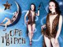 Thora Birch 25