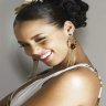  a_angel_pedrosa_adame_aliciakeys_jackchuck2004_glamour_08_122_594lo252b255bresolucion252bde.jpg 